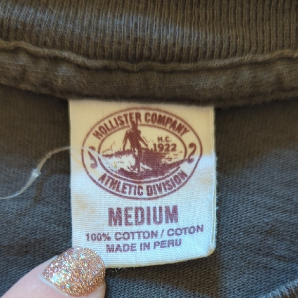 Men's Hollister HCO 1922 Gray Long Sleeve Shirt - Picture 2 of 6